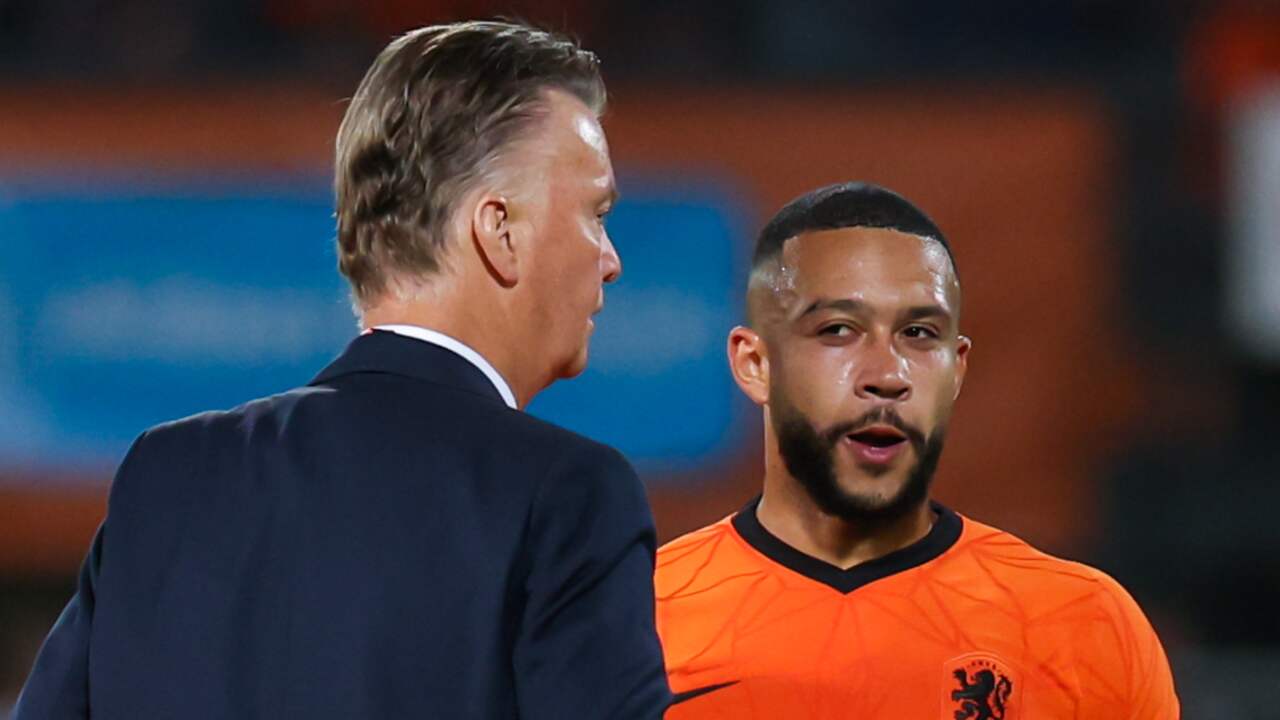 Beeld uit video: Waarom veel speeltijd bij de club niet meer heilig is voor Van Gaal