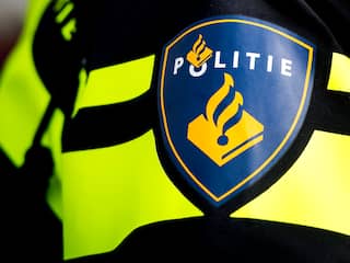 Man neergeschoten in Amsterdam, verdachten gevlucht op bromfiets