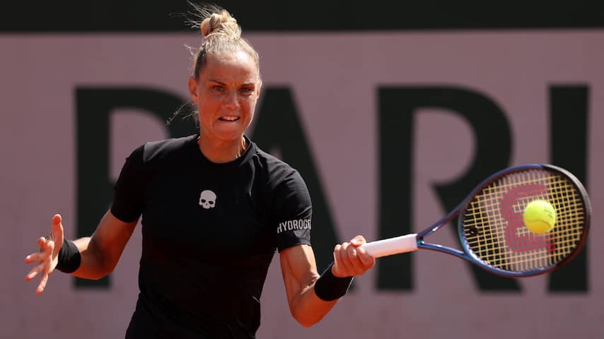 Arantxa Rus verliest voor zesde keer op rij in eerste ronde Roland Garros