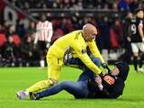 Aangevallen Sevilla-doelman Dmitrovic hoopt dat PSV wordt bestraft