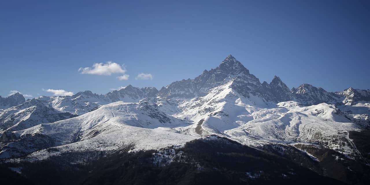Zevende ski-alpinist overleden in ziekenhuis na overnachting in buitenlucht