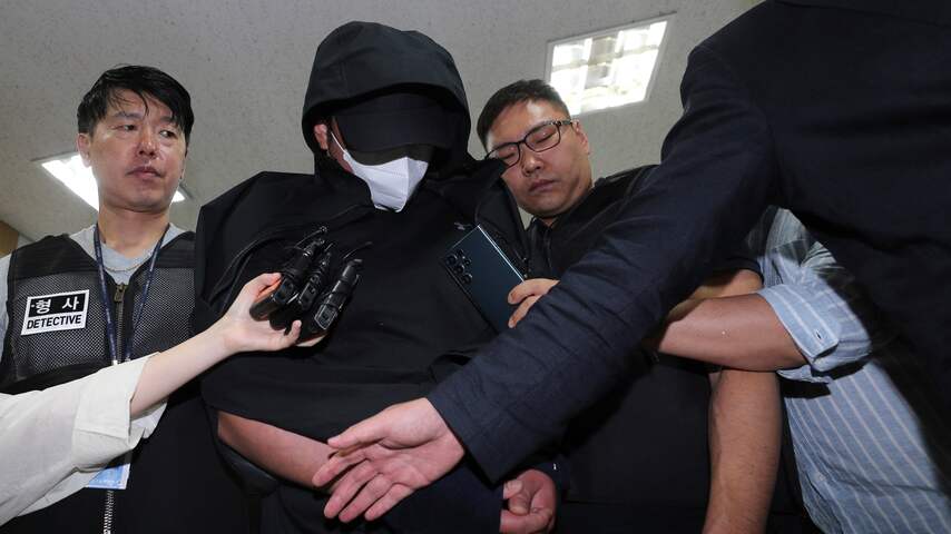 Passagier die nooddeur vliegtuig opende boven Zuid-Korea riskeert tien jaar cel