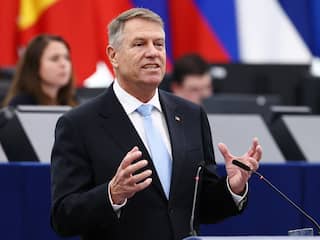 Rutte krijgt in strijd om NAVO-functie concurrentie van Roemeense president