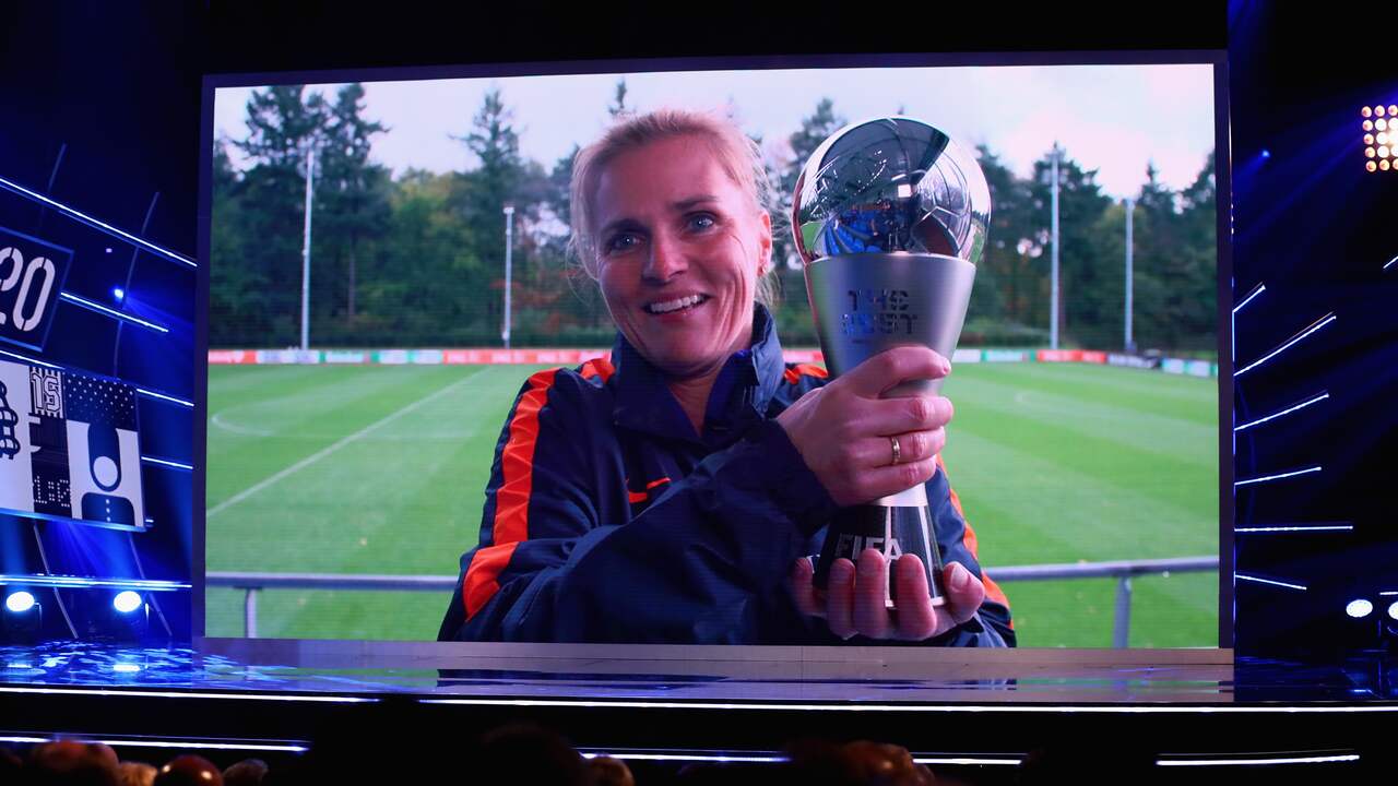 Sarina Wiegman werd in 2017 voor het eerst verkozen tot The Best FIFA Women's Coach.