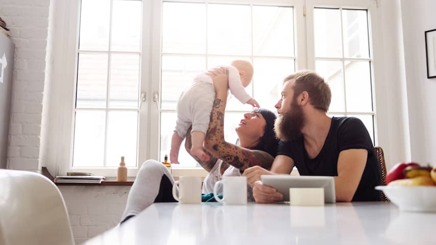 In tien weken bijna 20.000 aanvragen voor langer betaald ouderschapsverlof