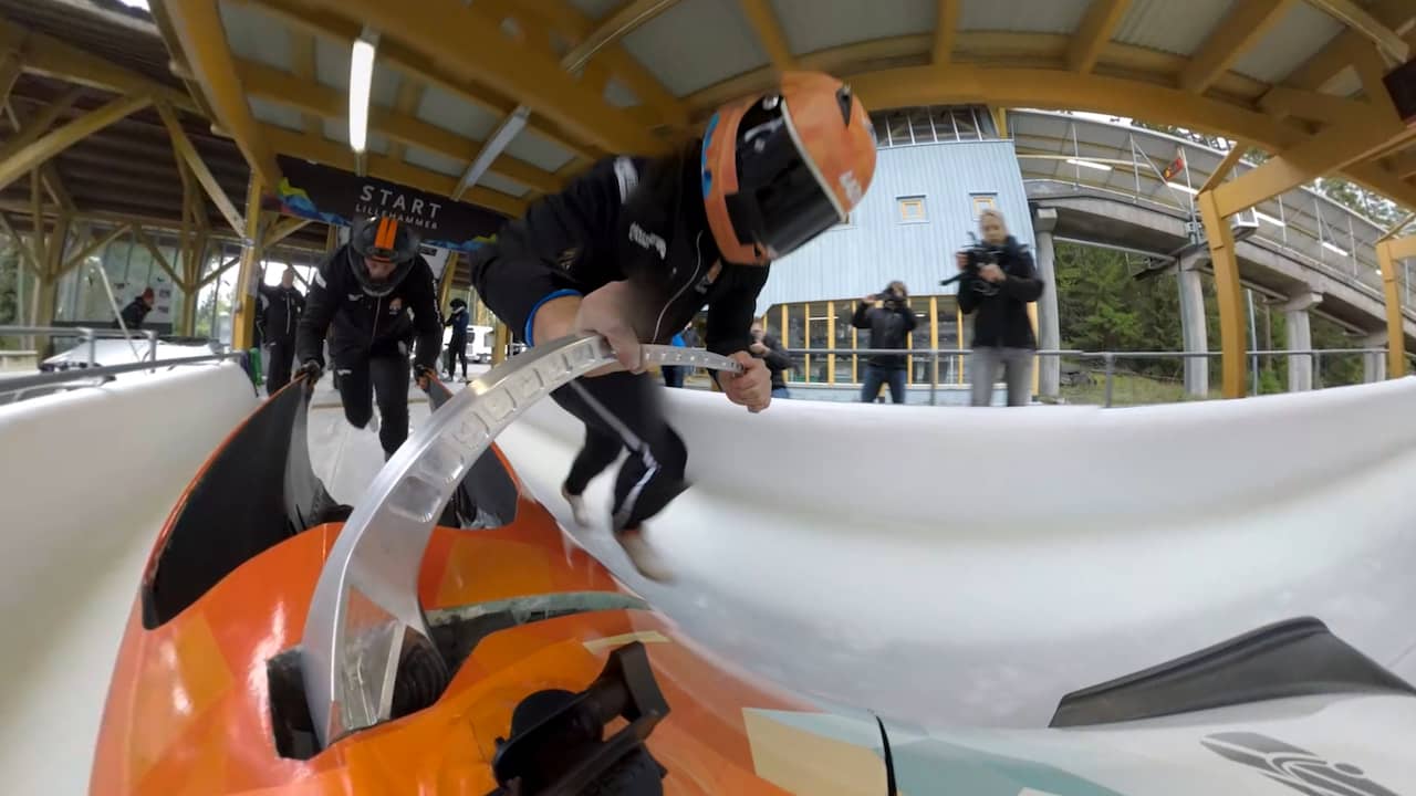 Beeld uit video:  Geen ruimte voor angst bij bobsleepiloot De Bruin