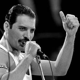 Freddie Mercury 30 jaar geleden overleden: hoe zagen zijn laatste jaren eruit?