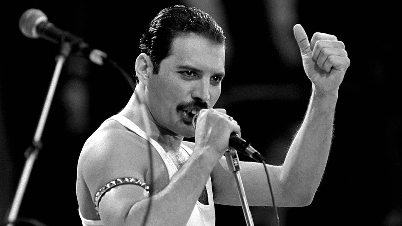 Queen to release a secret song with Freddie Mercury |  NOW