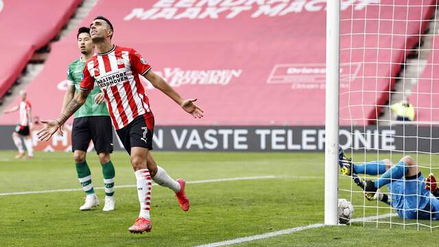 Eran Zahavi scoorde tegen PEC Zwolle.