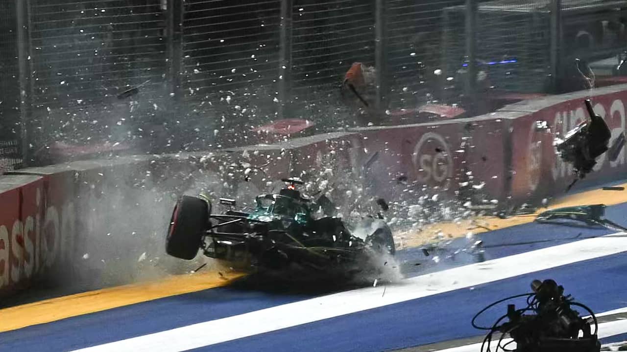 Stroll stapt ongedeerd uit na zware crash in Singapore | NU.nl