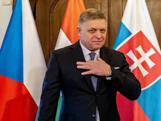 Slowaakse premier lijkt niet meer in levensgevaar: dit weten we over de aanslag