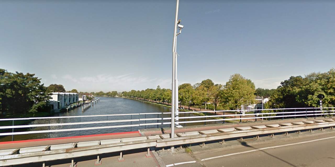 Man aangehouden na mishandeling en steekpartij op boot Oude Rijn