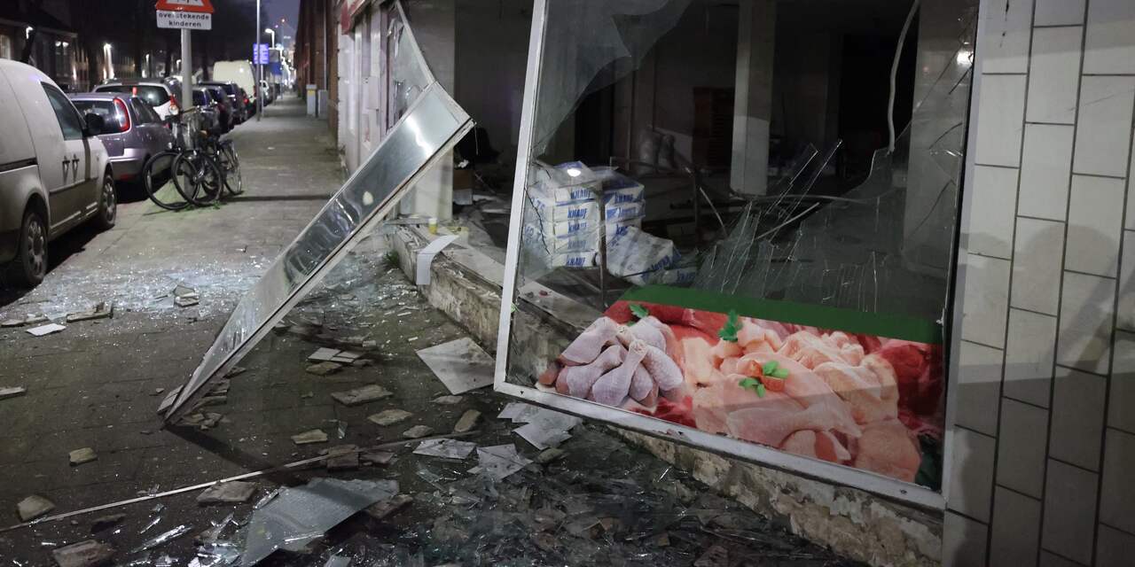 Gevel van winkelpand in Den Haag opgeblazen met explosief