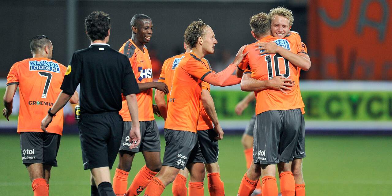 Volendam verstevigt leiding in Jupiler League, Dordrecht haalt uit