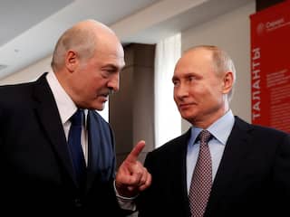 'Poetin wil niet dat de straat bepaalt wie aan de macht is in Belarus'