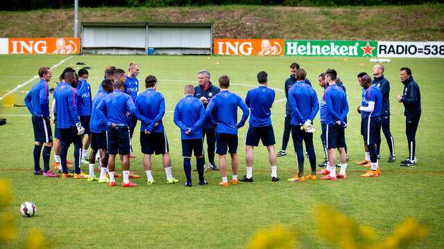 Oranje Traint Nog Zonder Vlaar De Vrij En Willems In Hoenderloo Nu Het Laatste Nieuws Het Eerst Op Nu Nl