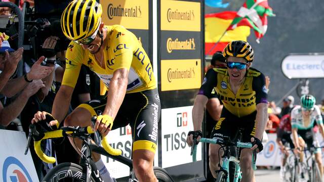 Bekijk de klassementen van de Tour met Kruijswijk op plek drie