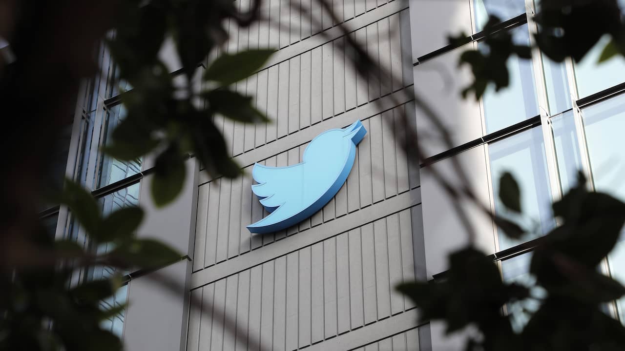 After the hack, 200 million Twitter user email addresses are on the street |  Technical