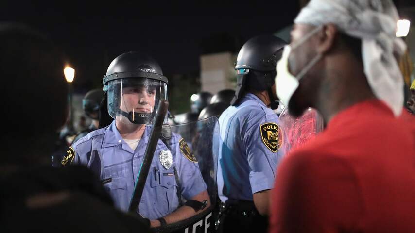 Derde protestdag tegen politiegeweld St. Louis weer onrustig