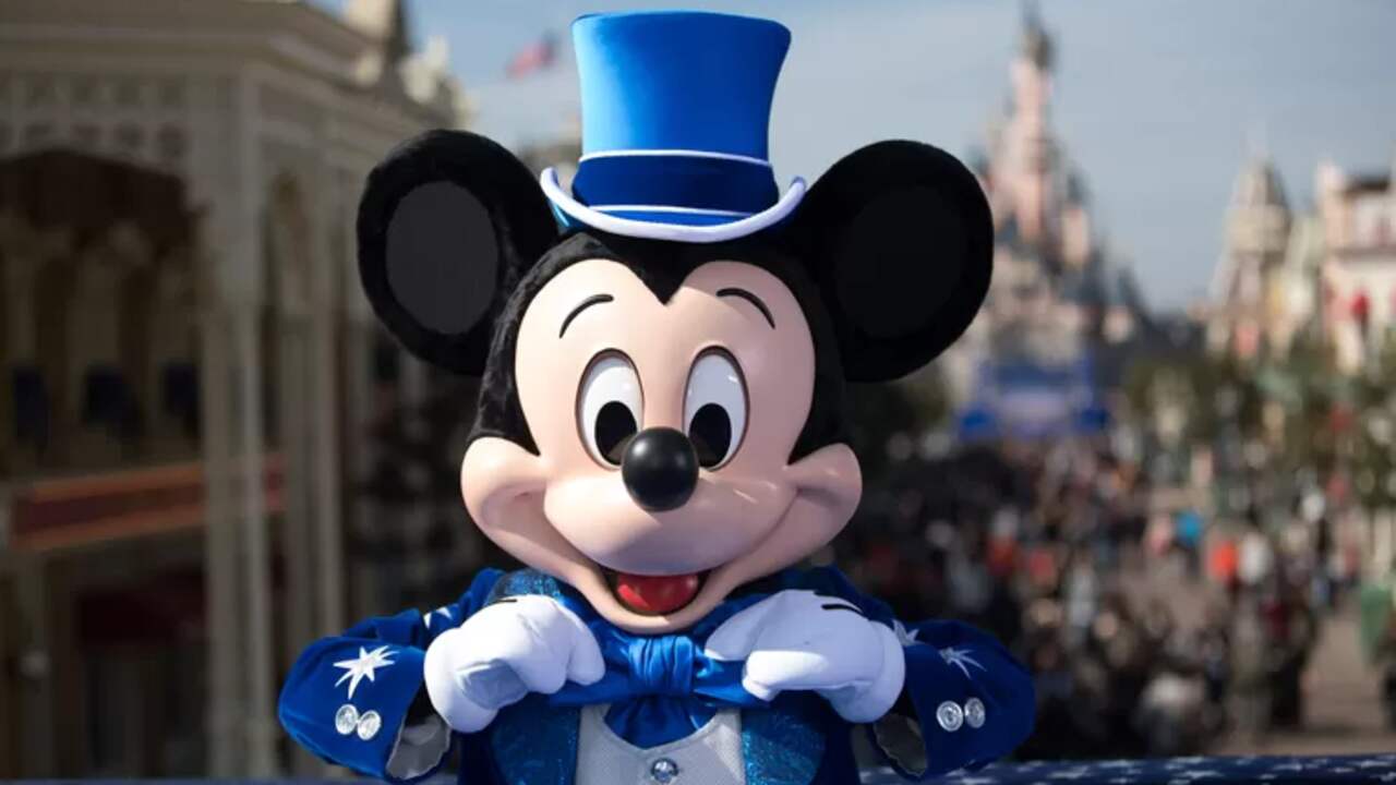 Zo ziet Mickey Mouse er tegenwoordig uit.