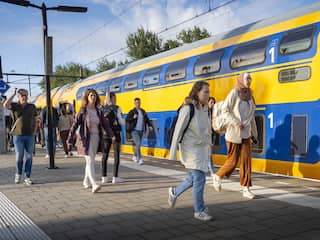 De Kamer wil de stijging van trein-, bus- en tramkaartjes voorkomen