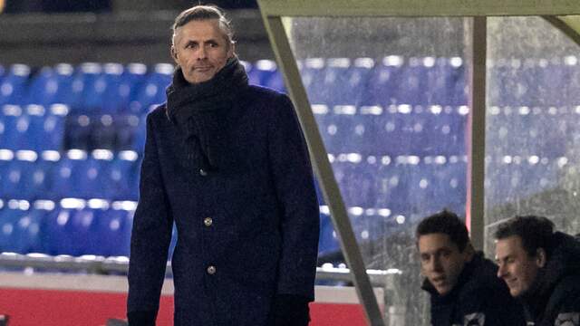 Kees van Wonderen heeft geen begrip voor het coronaprotocol in het betaald voetbal.