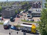 Zestig truckers verrassen jongen met beperking in Haarlem
