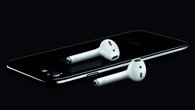 AirPods
