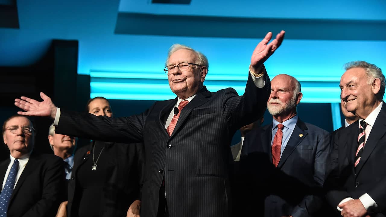 Warren Buffett’s Substantial Profit: Berkshire Hathaway’s Record-Breaking Quarter