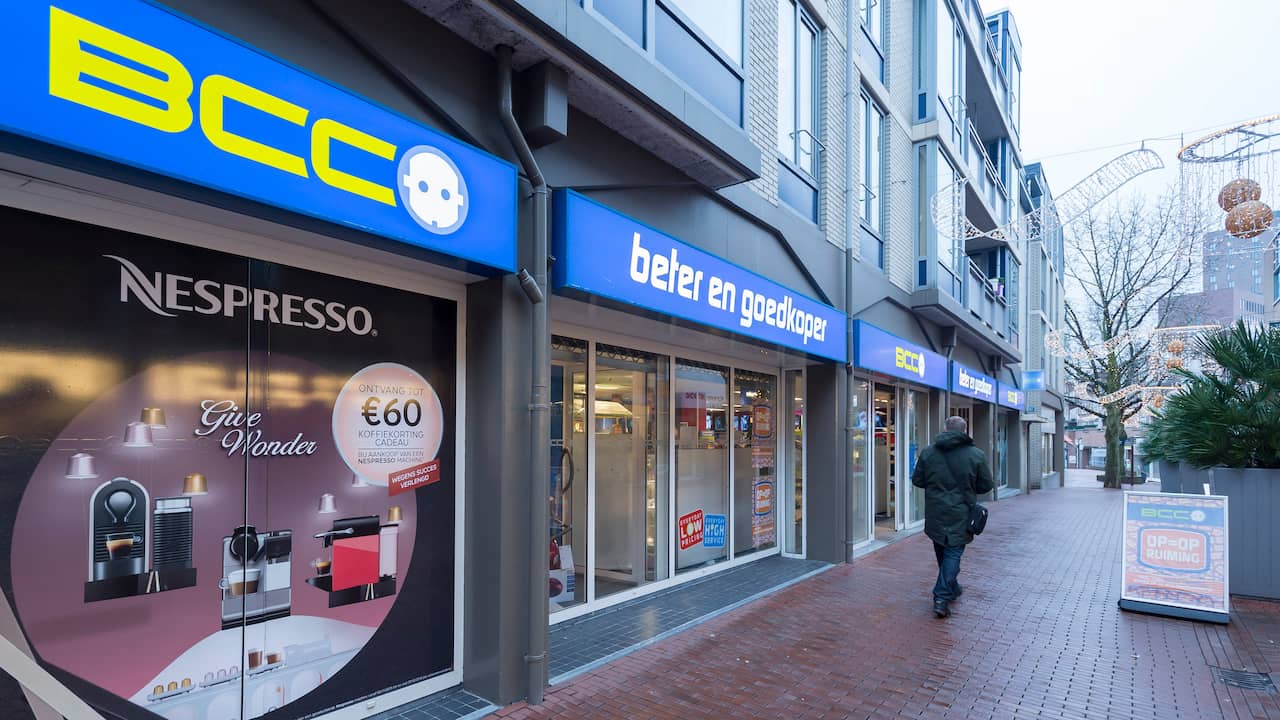 deksel priester verschijnen Moederbedrijf MediaMarkt neemt belang in eigenaar BCC | Economie | NU.nl