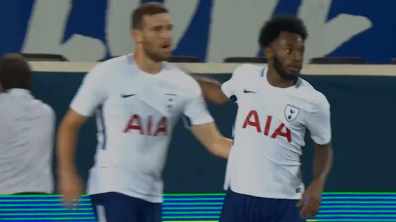 Beeld uit video: Vincent Janssen scoort voor Tottenham in verloren oefenduel tegen AS Roma