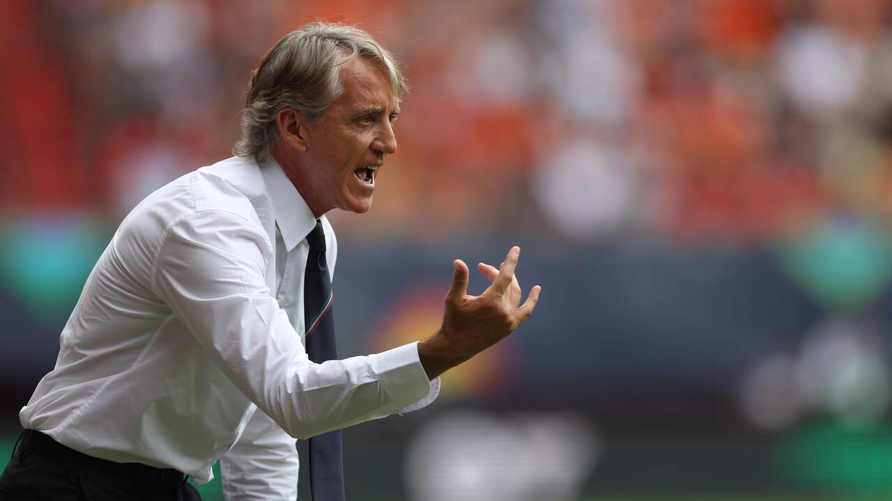 Mancini a due settimane dalla partenza dall’Italia a due settimane dalla partenza da allenatore della Nazionale saudita |  Calcio