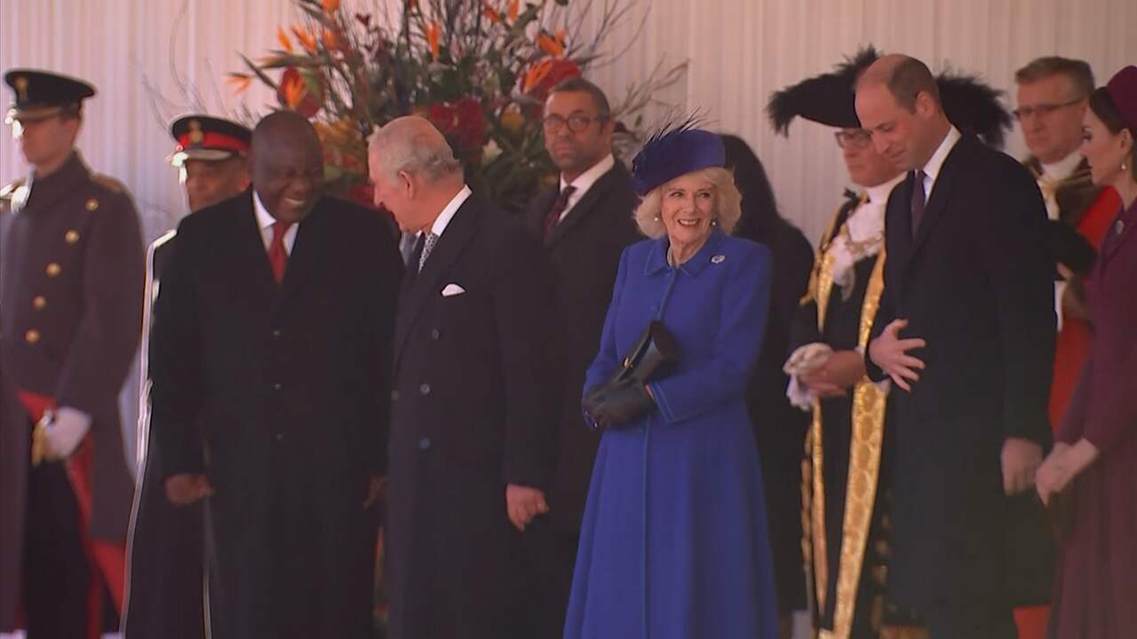 Beeld uit video: Charles ontvangt Zuid-Afrikaanse president bij eerste staatsbezoek