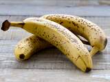 NUcheckt: Kun je een banaan weer eetrijp maken met rijst en een föhn?