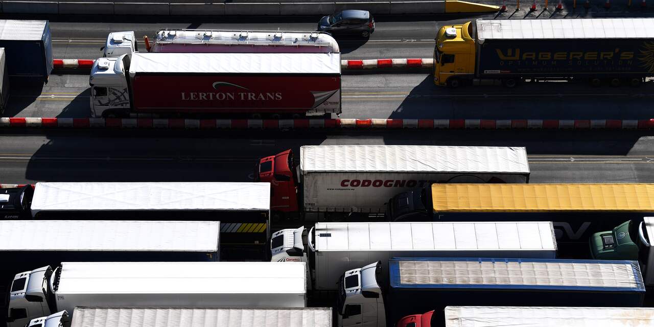 VK en Frankrijk willen vrachtverkeer tussen beide landen woensdag hervatten