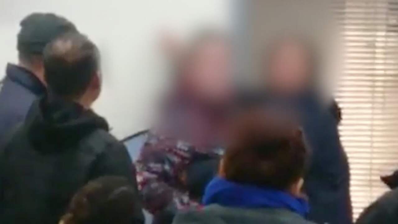 Gijzeling met mes op kade bij veerpont Den Helder