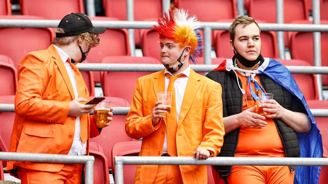 Veel toeschouwers hadden zich flink uitgedost.