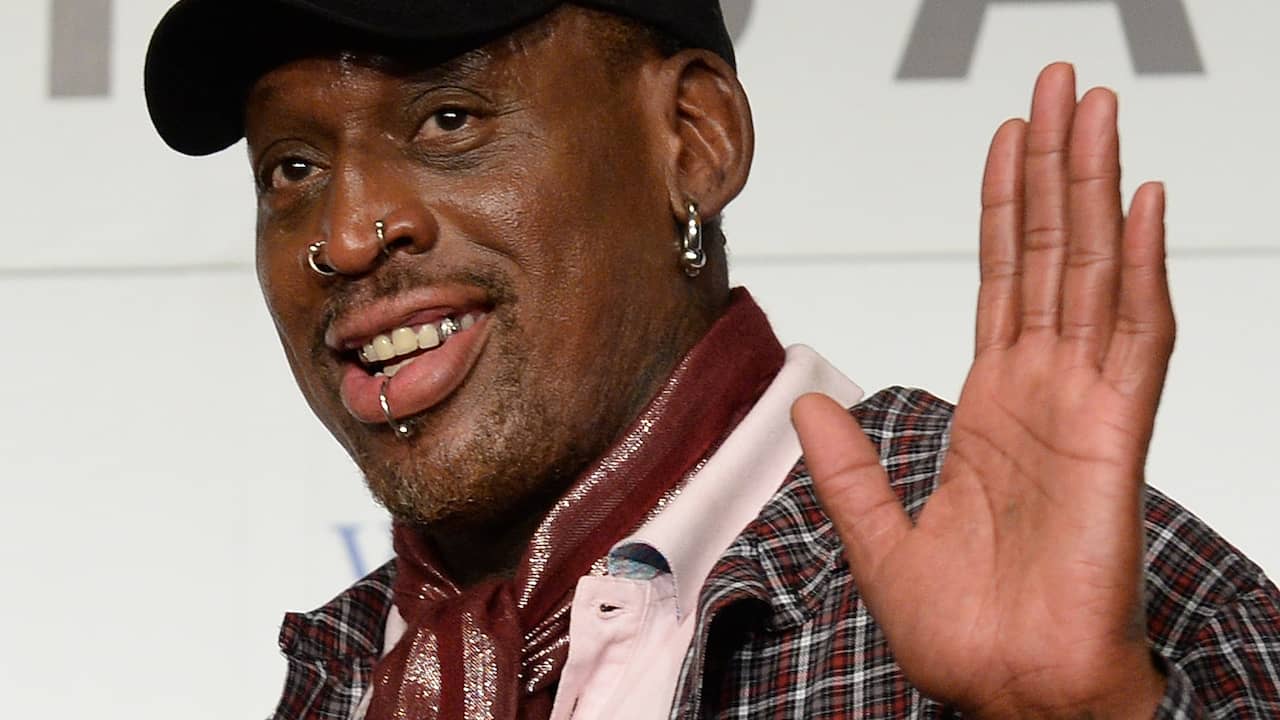 Dennis Rodman ontloopt celstraf na rijden onder invloed | Achterklap | NU.nl