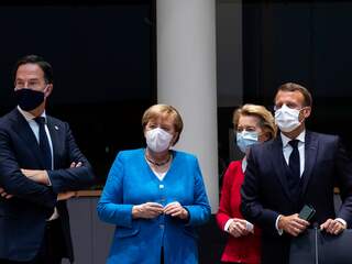 Mark Rutte, Angela Merkel, Ursula von der Leyen Emmanuel Macron 