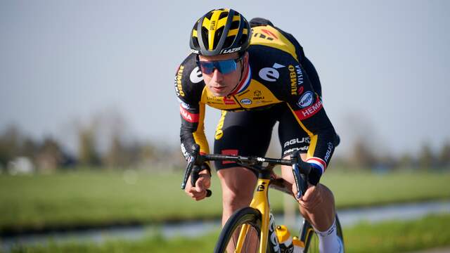 Groenewegen moet de eerste anderhalve maand na het ongeluk niet aan fietsen denken.