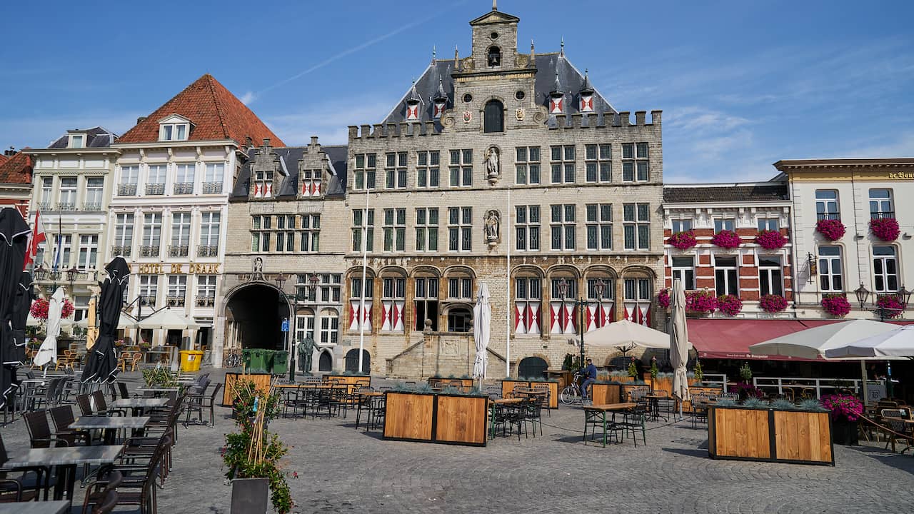 Topambtenaren in Bergen op Zoom verrijkten zich met geld voor coronasteun