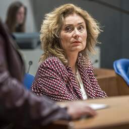 Kamervoorzitter Bergkamp: 'Met onderzoek steek ik Arib geen mes in de rug'
