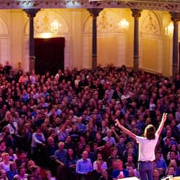 Aantal bezoekers van het Concertgebouw blijft stevig dalen door corona