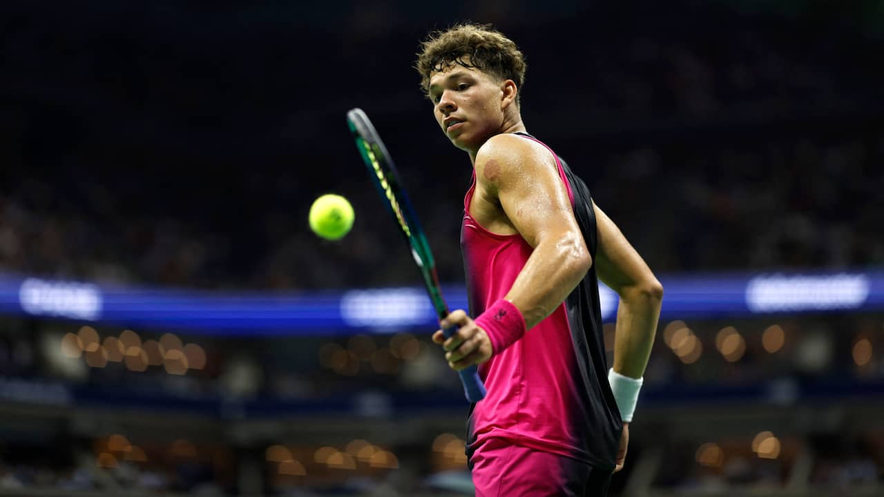 Ben Shelton: The Rising Star of the US Open, Faces Novak Djokovic in Semifinals Tonight