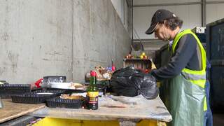Voedingscentrum onderzoekt vuilnis in strijd tegen voedselverspilling