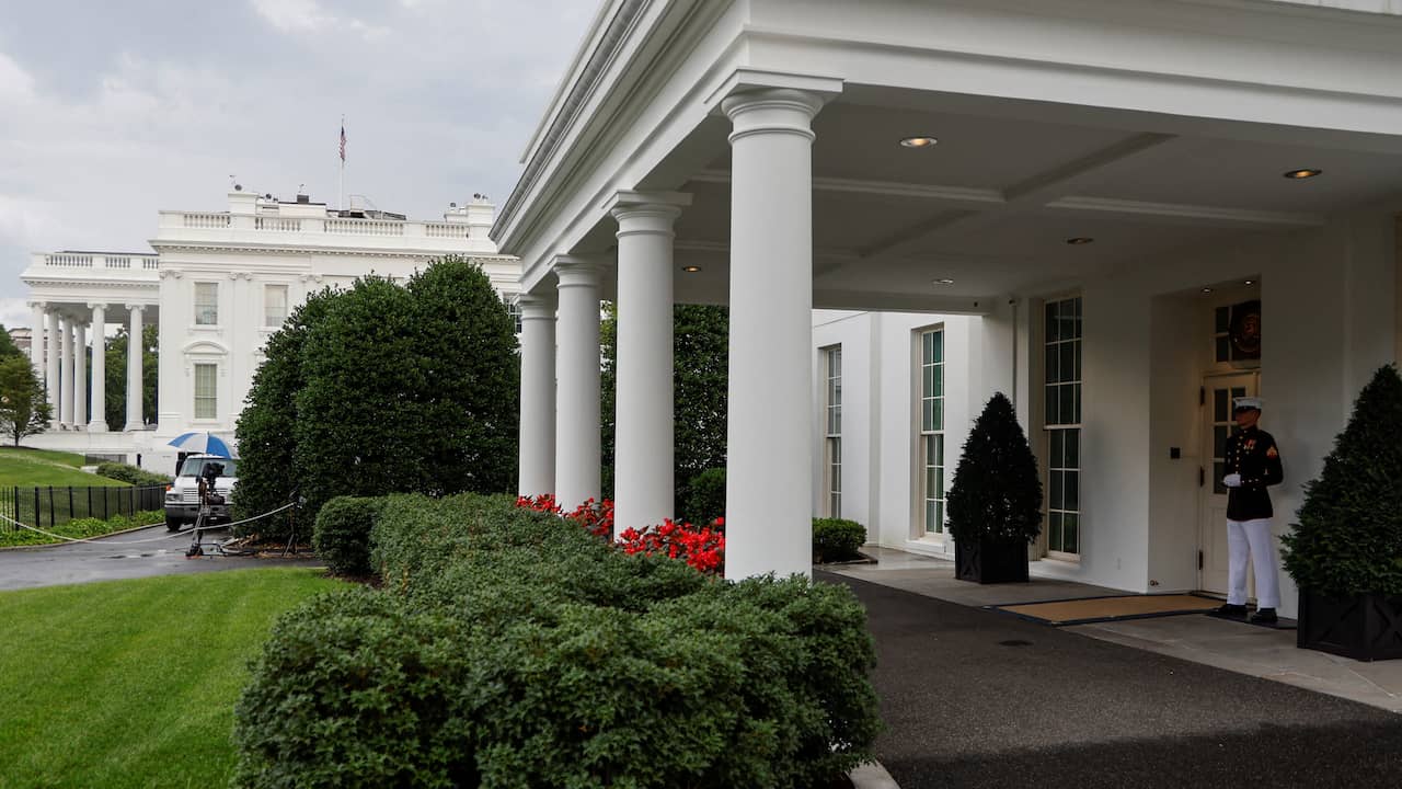 Cocaine Found in White House: President Biden Urges Investigation into Security Breach