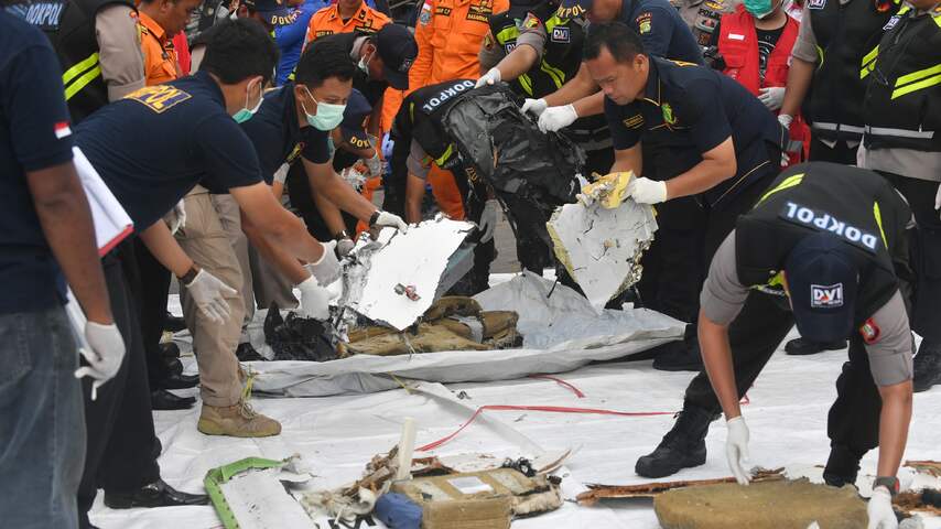 Neergestort vliegtuig Lion Air na dag zoeken nog niet gevonden