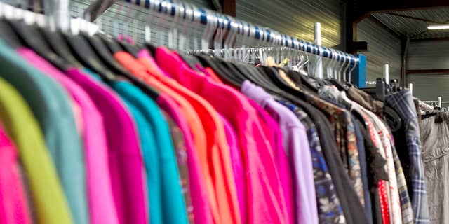 Verbergen offset oogopslag Duitse modeketen Gerry Weber sluit ruim honderd winkels | NU - Het laatste  nieuws het eerst op NU.nl