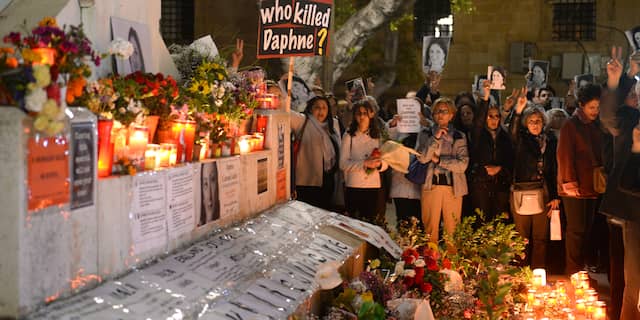 Onderzoekscommissie: Malta medeverantwoordelijk voor moord op journalist. +31203313318