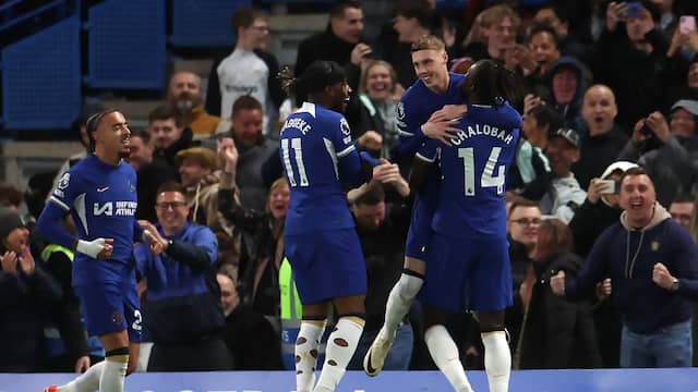 Chelsea-aanvaller Palmer scoort na weergaloze actie tegen Everton